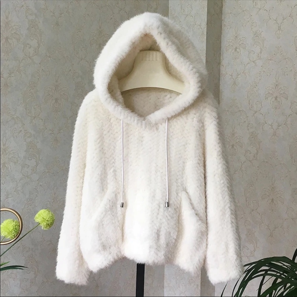 Real mink fur soft knitted hoody in white